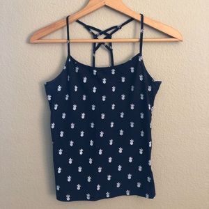 Aero tank top pineapple design